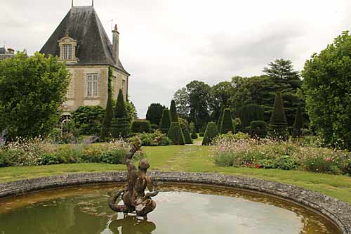 Les jardins du château d'Azay le Ferron